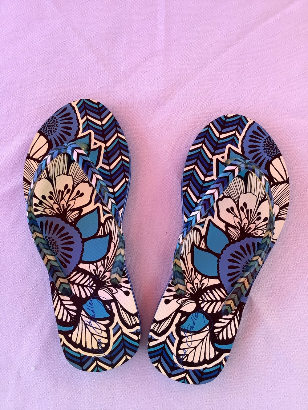 Vera Bradley Flip Flops!